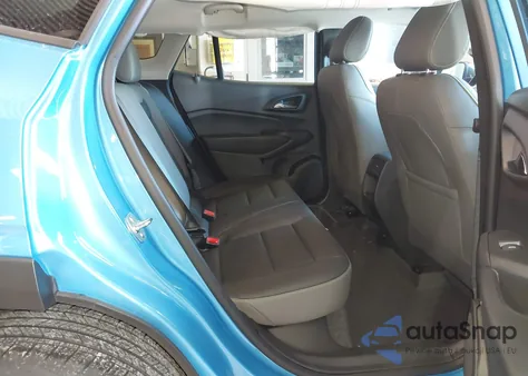 2025 Chevrolet Trax Fwd Activ z USA, uszkodzony, nr VIN KL77LKEP8SC313190